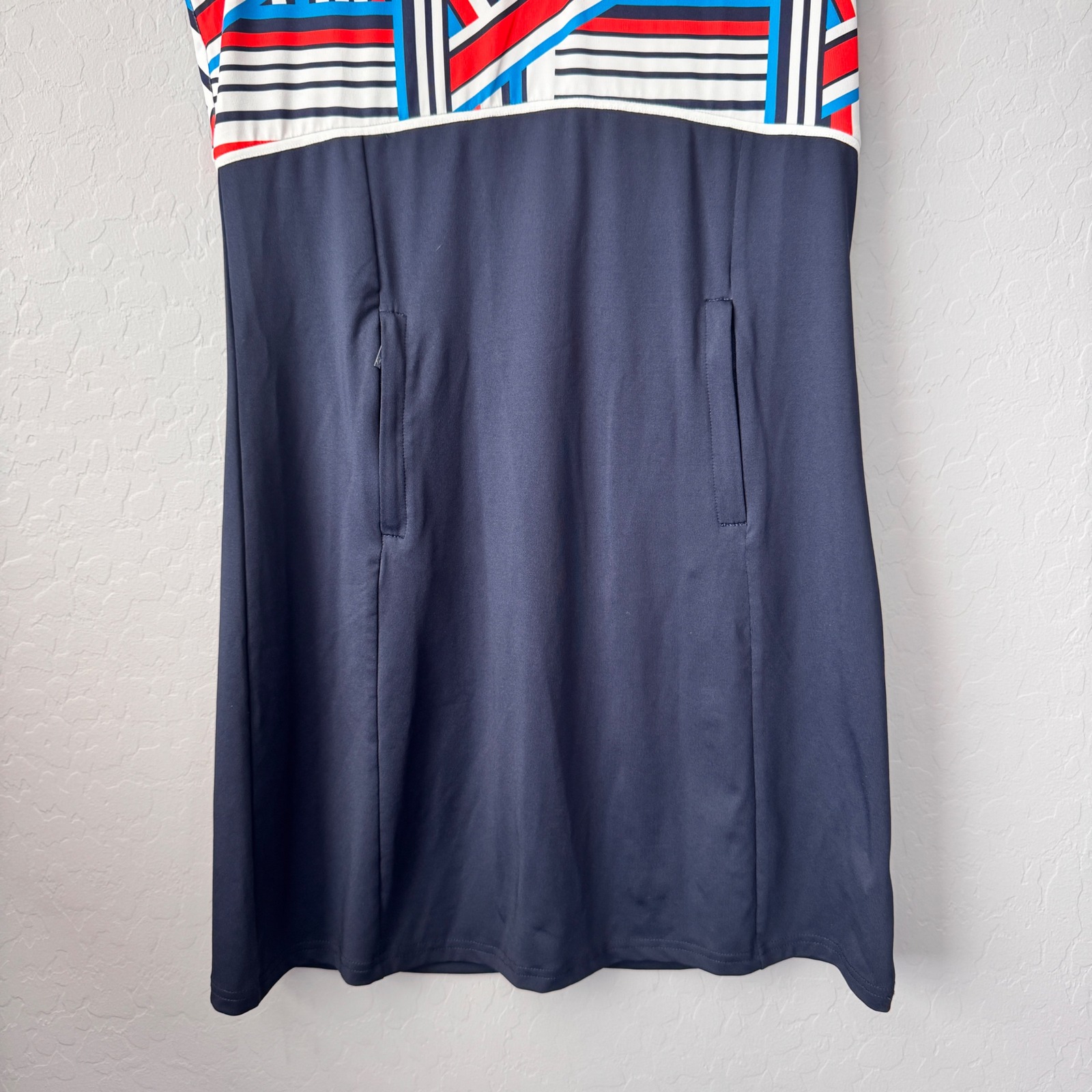 Ggblue Luxe Sport Golf Dress Navy Red White Geometric Mock Sleeveless 1/4 Zip — image 3 of 8